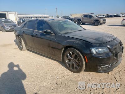 Czwarte zdjęcie samochodu z boku: 2023 CHRYSLER 300 TOURING L VIN:2C3CCADG7PH548833 - miniatura