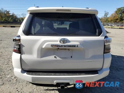 Zdjęcie 6 z 13 samochodu: 2020 TOYOTA 4RUNNER SR5/SR5 PREMIUM VIN:JTEBU5JR8L5743127 - miniatura