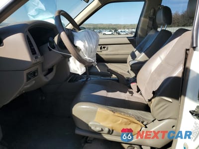 Zdjęcie 7 z 16 samochodu: 2004 NISSAN PATHFINDER LE VIN:JN8DR09Y04W916541 - miniatura