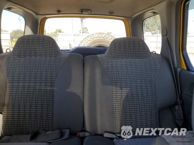Zdjęcie 10 z 13 samochodu: 2001 NISSAN XTERRA XE VIN:5N1ED28Y11C551677 - miniatura