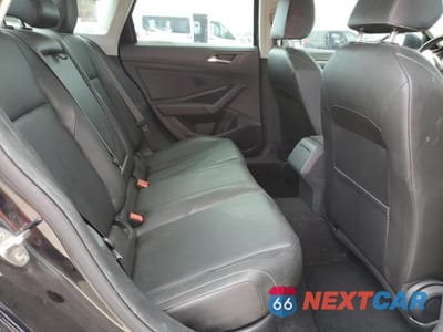 Zdjęcie 10 z 12 samochodu: 2019 VOLKSWAGEN JETTA SEL VIN:3VWE57BUXKM088763 - miniatura