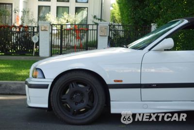 Zdjęcie 15 z 15 samochodu: 1999 BMW M3 VIN:WBSBK933XXEC44240 - miniatura