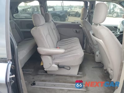 Zdjęcie 11 z 15 samochodu: 2001 DODGE CARAVAN VIN:1B4GP45331B144682 - miniatura