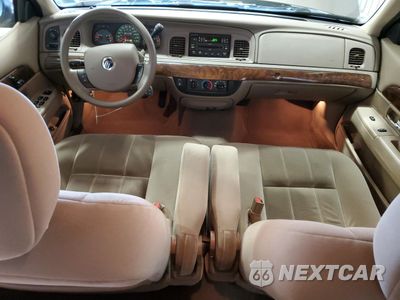Zdjęcie 8 z 12 samochodu: 2005 MERCURY GRAND MARQUIS GS VIN:2MEFM74W95X618589 - miniatura