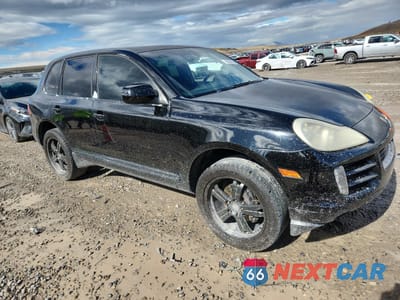 Czwarte zdjęcie samochodu z boku: 2009 PORSCHE CAYENNE VIN:WP1AA29P89LA10413 - miniatura