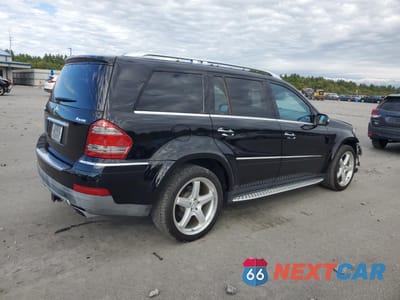 Trzecie zdjęcie samochodu z tyłu: 2008 MERCEDES-BENZ GL 550 4MATIC VIN:4JGBF86E48A390739 - miniatura