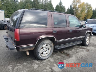 Trzecie zdjęcie samochodu z tyłu: 1997 GMC YUKON VIN:1GKEK13R6VJ707898 - miniatura