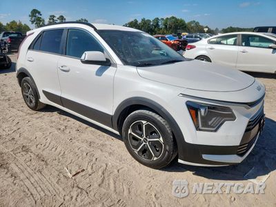 Czwarte zdjęcie samochodu z boku: 2023 KIA NIRO EX VIN:KNDCR3LE3P5044812 - miniatura