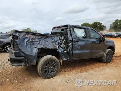 Trzecie zdjęcie samochodu z tyłu: 2020 CHEVROLET SILVERADO K1500 LT TRAIL BOSS VIN:1GCPYFED7LZ298195 - miniatura