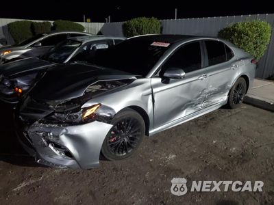2018 TOYOTA CAMRY L 4T1B11HK7JU076063 - główne zdjęcie licytacji z USA - miniatura