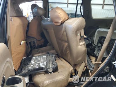 Zdjęcie 10 z 13 samochodu: 2004 HONDA PILOT EXL VIN:5FNYF18694B003163 - miniatura
