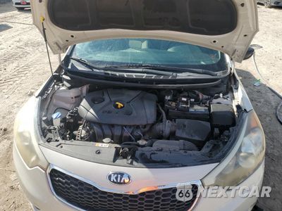 Zdjęcie 11 z 14 samochodu: 2015 KIA FORTE LX VIN:KNAFK4A61F5284567 - miniatura