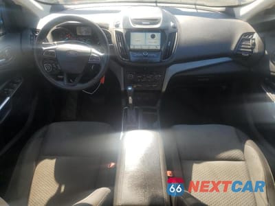 Zdjęcie 8 z 12 samochodu: 2017 FORD ESCAPE SE VIN:1FMCU9GD2HUD50101 - miniatura