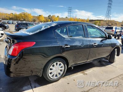 Trzecie zdjęcie samochodu z tyłu: 2015 NISSAN VERSA S VIN:3N1CN7AP3FL809803 - miniatura
