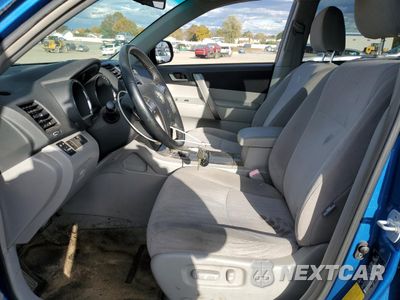 Zdjęcie 7 z 13 samochodu: 2008 TOYOTA HIGHLANDER SPORT VIN:JTEES43A882109684 - miniatura