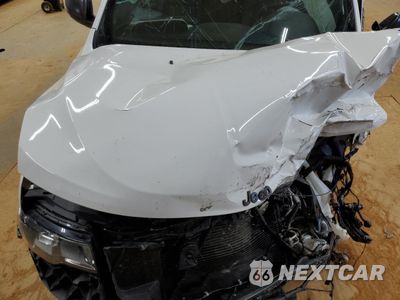Zdjęcie 12 z 13 samochodu: 2021 JEEP GRAND CHEROKEE LIMITED VIN:1C4RJFBG6MC533363 - miniatura