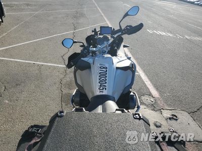 Zdjęcie 6 z 9 samochodu: 2016 BMW R1200 GS ADVENTURE VIN:WB10A1208GZ664744 - miniatura