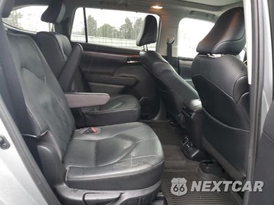 Zdjęcie 11 z 13 samochodu: 2021 TOYOTA HIGHLANDER HYBRID PLATINUM VIN:5TDEBRCH8MS028654 - miniatura