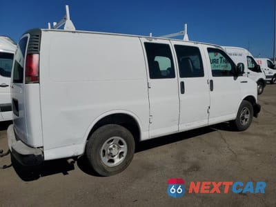 Trzecie zdjęcie samochodu z tyłu: 2002 CHEVROLET EXPRESS G2500 VIN:1GCFG25M921125671 - miniatura