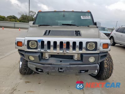 Piąte zdjęcie samochodu w środku: 2005 HUMMER H2 VIN:5GRGN23U95H126939 - miniatura