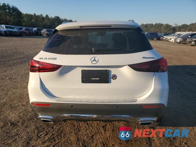 Zdjęcie 6 z 13 samochodu: 2025 MERCEDES-BENZ GLA 250 4MATIC VIN:W1N4N4HB0SJ637427 - miniatura