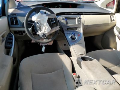 Zdjęcie 8 z 14 samochodu: 2015 TOYOTA PRIUS VIN:JTDKN3DU2F0417993 - miniatura