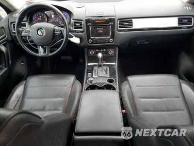 Zdjęcie 8 z 15 samochodu: 2013 VOLKSWAGEN TOUAREG V6 VIN:WVGEF9BP0DD009679 - miniatura