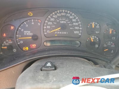 Zdjęcie 9 z 12 samochodu: 2006 CHEVROLET SILVERADO K2500 HEAVY DUTY VIN:1GCHK29D26E247336 - miniatura