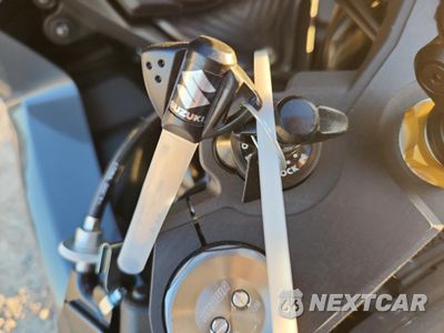 Zdjęcie 8 z 10 samochodu: 2025 SUZUKI GSX-R600 VIN:JS1GN7FA3S7101756 - miniatura