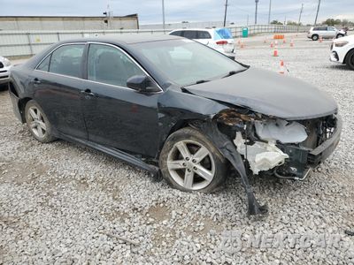 Czwarte zdjęcie samochodu z boku: 2014 TOYOTA CAMRY L VIN:4T1BF1FK0EU344316 - miniatura