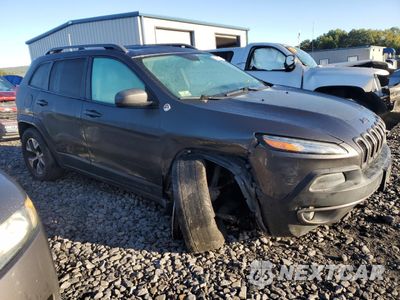 Czwarte zdjęcie samochodu z boku: 2014 JEEP CHEROKEE TRAILHAWK VIN:1C4PJMBS1EW153010 - miniatura
