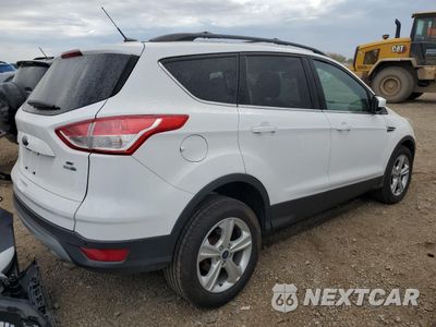 Trzecie zdjęcie samochodu z tyłu: 2016 FORD ESCAPE SE VIN:1FMCU9GX5GUC77850 - miniatura
