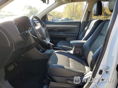 Zdjęcie 7 z 15 samochodu: 2015 MITSUBISHI OUTLANDER SE VIN:JA4AD3A33FZ003038 - miniatura
