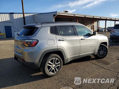 Trzecie zdjęcie samochodu z tyłu: 2018 JEEP COMPASS LATITUDE VIN:3C4NJDBB0JT178360 - miniatura