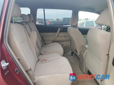Zdjęcie 11 z 13 samochodu: 2009 TOYOTA HIGHLANDER BASE VIN:JTEES41A492131203 - miniatura