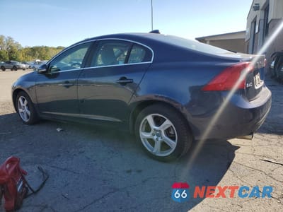 Drugie zdjęcie samochodu z przodu: 2013 VOLVO S60 T5 VIN:YV1612FH3D2205719 - miniatura