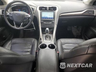 Zdjęcie 8 z 12 samochodu: 2013 FORD FUSION SE VIN:3FA6P0HR3DR234380 - miniatura