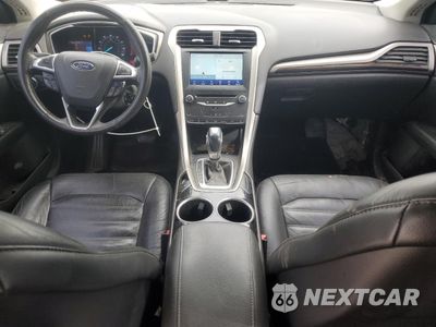 Zdjęcie 8 z 13 samochodu: 2013 FORD FUSION SE VIN:3FA6P0HR3DR234380 - miniatura