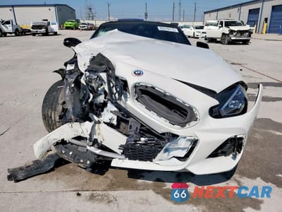 Piąte zdjęcie samochodu w środku: 2023 BMW Z4 SDRIVE30I VIN:WBAHF3C05PWY11943 - miniatura