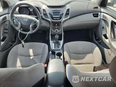 Zdjęcie 8 z 12 samochodu: 2014 HYUNDAI ELANTRA SE VIN:5NPDH4AE4EH462423 - miniatura