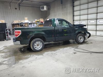 Trzecie zdjęcie samochodu z tyłu: 2014 FORD F150 VIN:1FTMF1CM0EFC58043 - miniatura