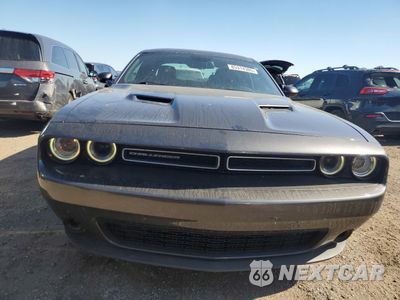 Piąte zdjęcie samochodu w środku: 2016 DODGE CHALLENGER SXT VIN:2C3CDZAG9GH316895 - miniatura