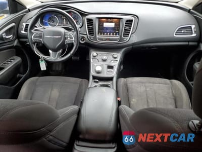 Zdjęcie 8 z 12 samochodu: 2015 CHRYSLER 200 LIMITED VIN:1C3CCCAB8FN730907 - miniatura