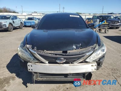 Piąte zdjęcie samochodu w środku: 2016 NISSAN ALTIMA 2.5 VIN:1N4AL3AP9GN342395 - miniatura