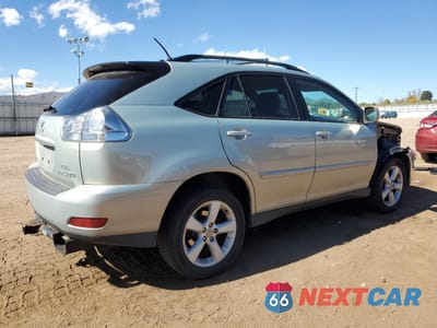 Trzecie zdjęcie samochodu z tyłu: 2005 LEXUS RX 330 VIN:2T2HA31U95C070561 - miniatura