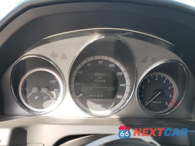 Zdjęcie 9 z 12 samochodu: 2010 MERCEDES-BENZ C 350 VIN:WDDGF5GB9AF463602 - miniatura