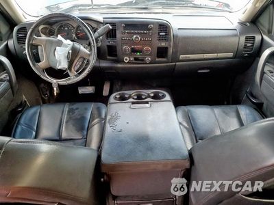 Zdjęcie 8 z 12 samochodu: 2011 CHEVROLET SILVERADO C1500 LT VIN:3GCPCSE04BG195769 - miniatura