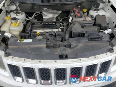 Zdjęcie 12 z 13 samochodu: 2016 JEEP COMPASS SPORT VIN:1C4NJDBB9GD662302 - miniatura
