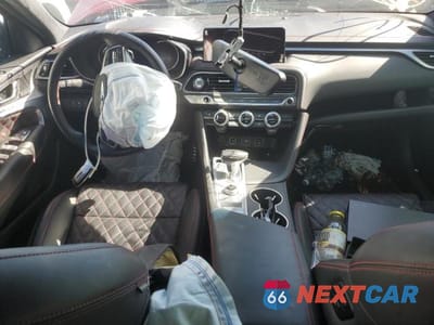 Zdjęcie 8 z 12 samochodu: 2023 GENESIS G70 BASE VIN:KMTG54TE3PU121818 - miniatura