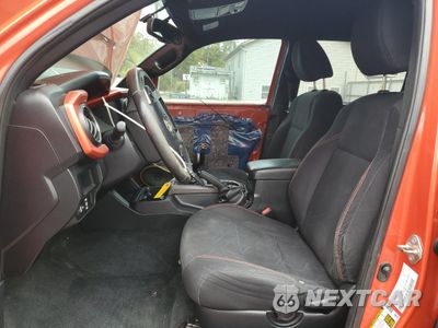 Zdjęcie 7 z 13 samochodu: 2016 TOYOTA TACOMA DOUBLE CAB VIN:3TMAZ5CN5GM024350 - miniatura